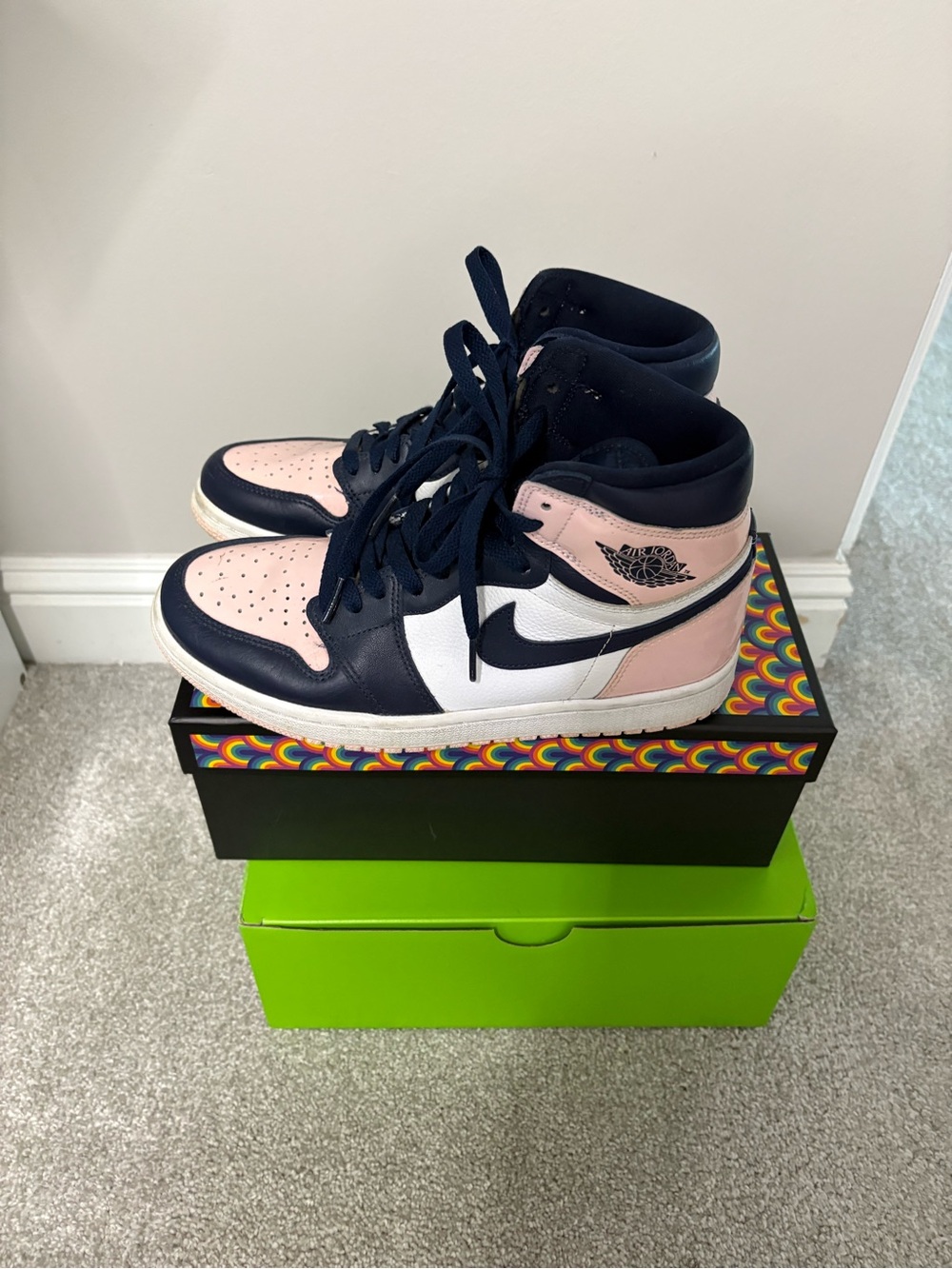 Nike Air Jordan 1 Retro High OG Atmosphere/Bubble gum